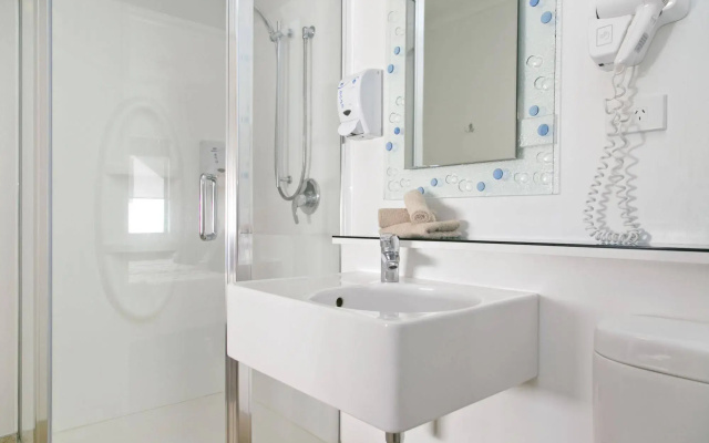 Le Chalet Suisse Motel Apartments