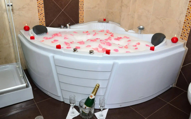 Kuna Hotel