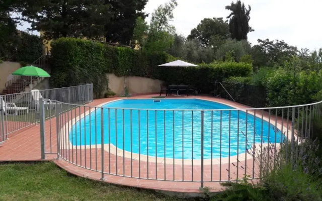 Agriturismo Il Pino - Tuscany Italy - Apartment Querce