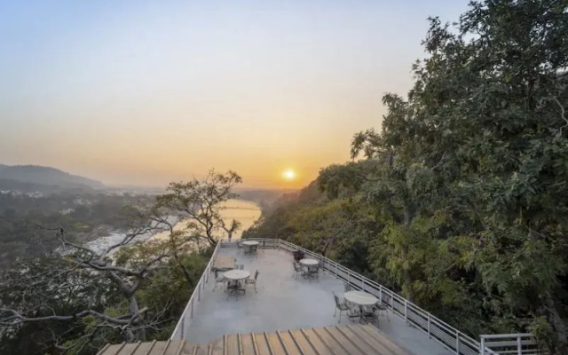 Reveries Luxury Hotel Rishikesh