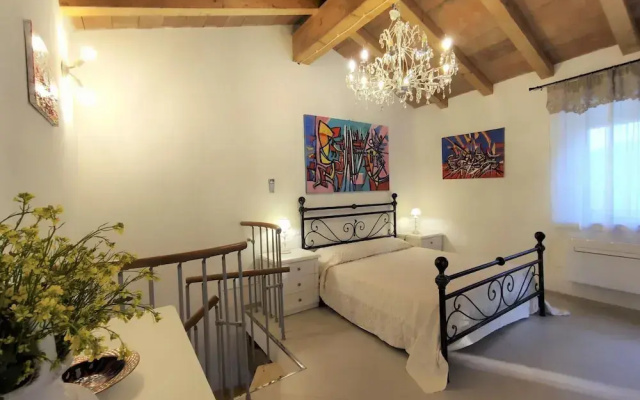 New Tuscan Villa With Pool