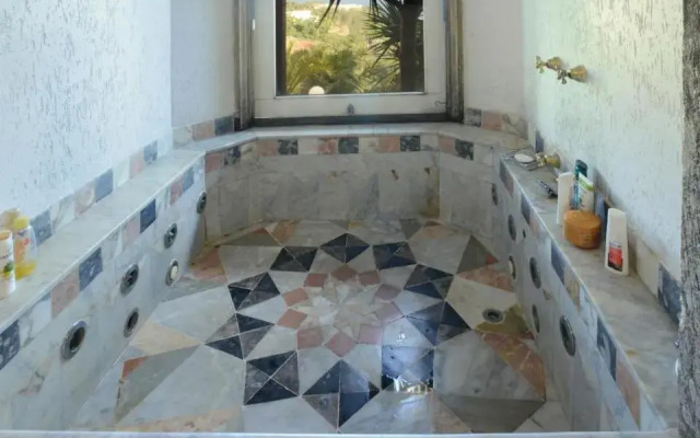 Le Chateaux Joá