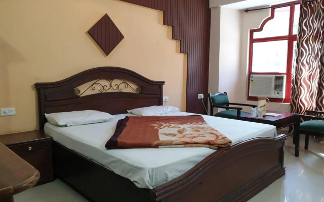 Hotel Vasundhara