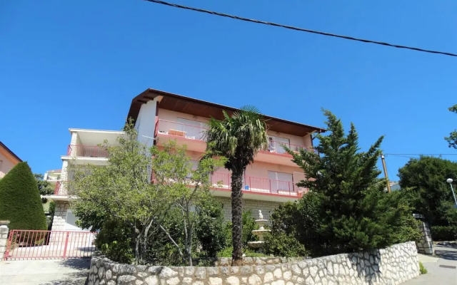 Sleek and Serene Rooms Crikvenica