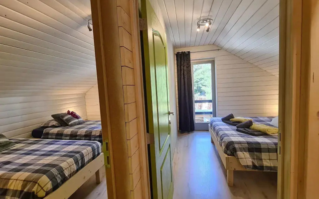 Chalet With hot tub in Durbuy