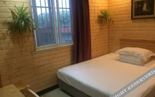 Liuyi Hostel