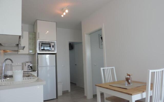 Los Gracioseros 209-2bed -1st Floor-A/C-UK TV-WiFi