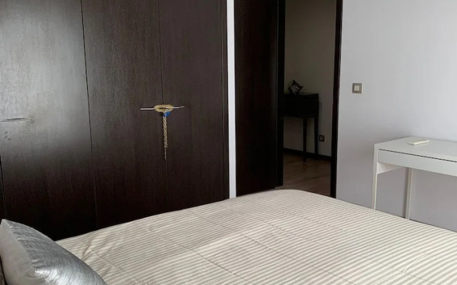 Modern Flat Near Lisbon