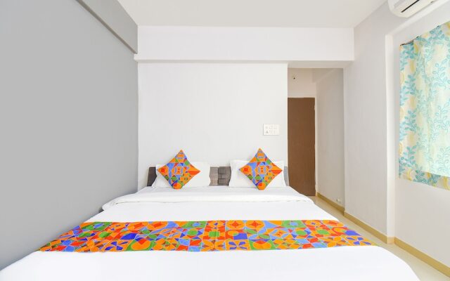 Fabhotel Happy Stay In