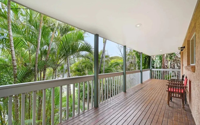 Beach Affair - 10 Callitris Crescent