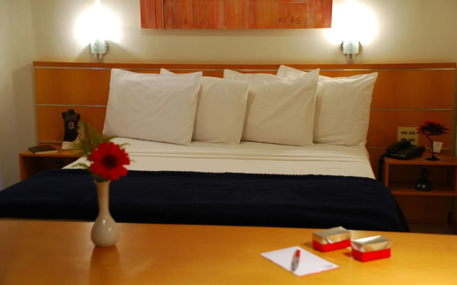 Hotel Differential Flat