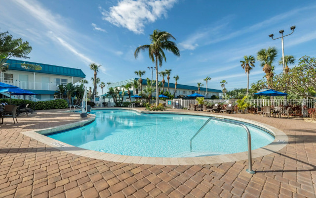 Best Western Cocoa Beach Hotel & Suites