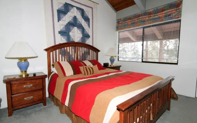 Mammoth Ski & Racquet Club #074