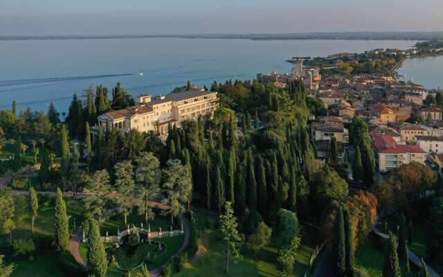 Villa Cortine Palace Hotel