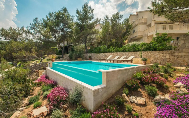 Aqua residence