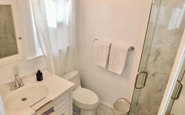 Steps to Beach & Alamitos Bay on LB Peninsula