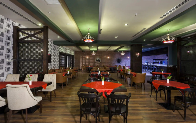 Roma Beach Resort & Spa