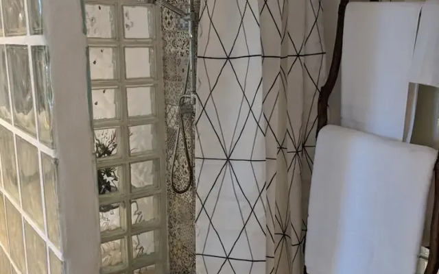 Apartamentos Arc Felix Saenz