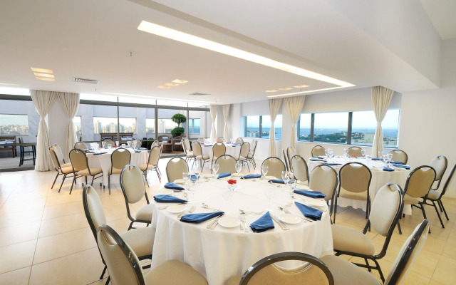 Golden Tulip Porto Vitória