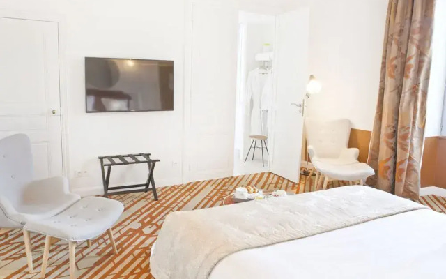 Hotel Le Saint Gelais