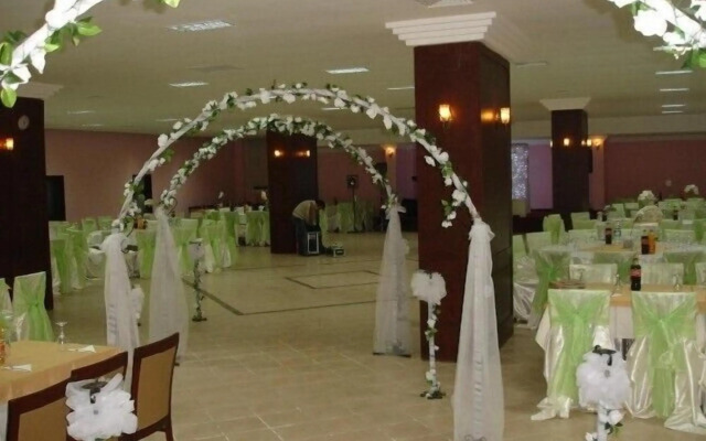 Sarp Hotel