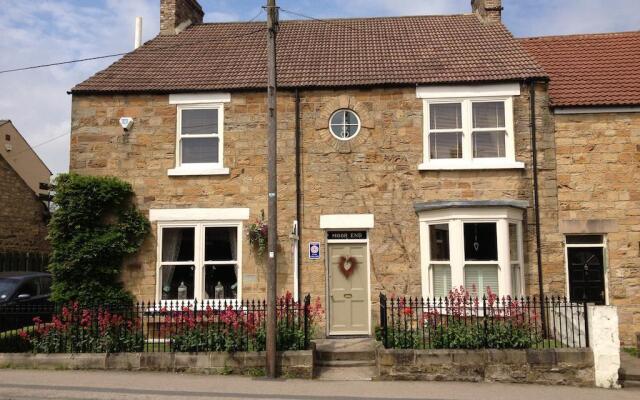 Moor End Bed and Breakfast