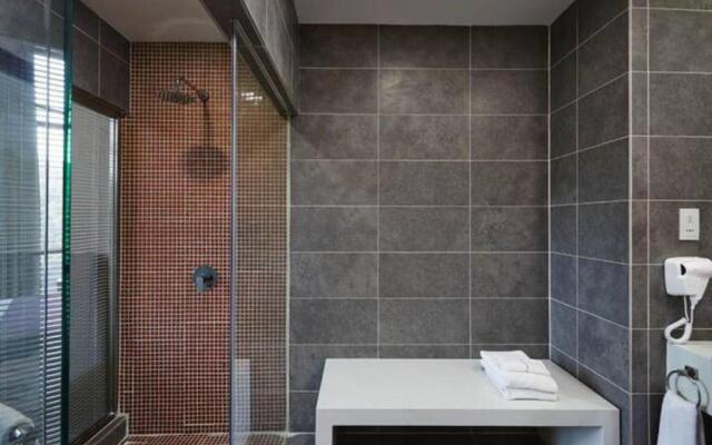 Q Hotel Damansara Perdana