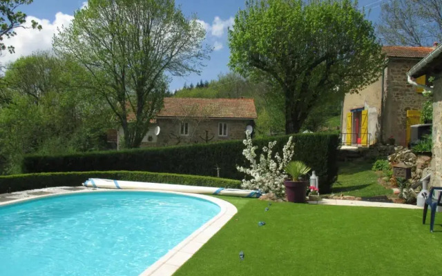 Gite Arfeuilles, 2 pièces, 2 personnes - FR-1-489-131
