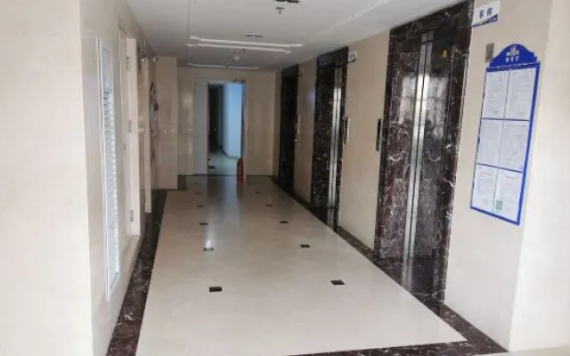 Longing Seaview Apartment (Dongdaihe Shanhai Tongwan Branch) – Hotel Rooms – Huludao