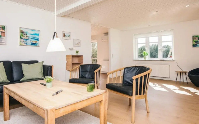 4 Star Holiday Home in Lokken