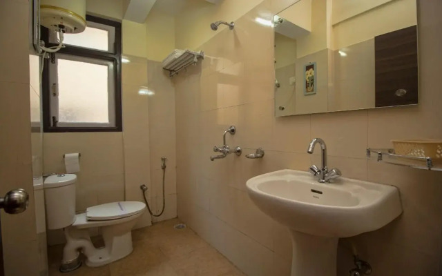Hotel Mmg Lodge by OYO Rooms