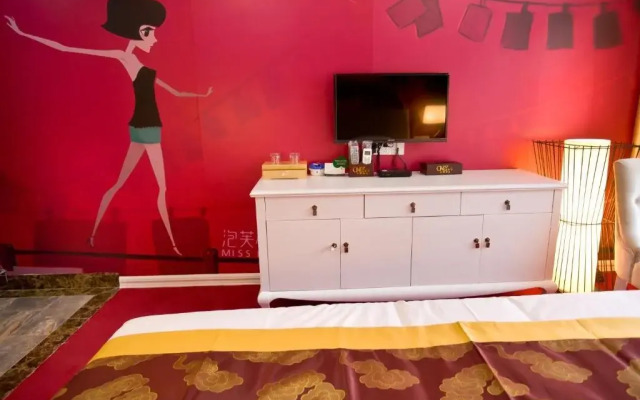 Wei Yi Theme Hotel