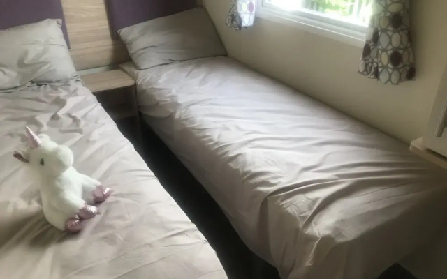 Caravan - Chapel St. Leonards 4 Bedrooms