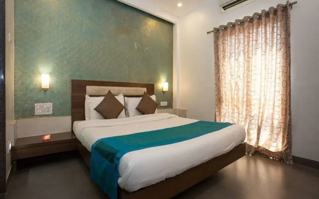 OYO 10440 Hotel Surabhi