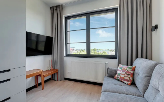 Doki Living & Foodhall by Downtown Apartments