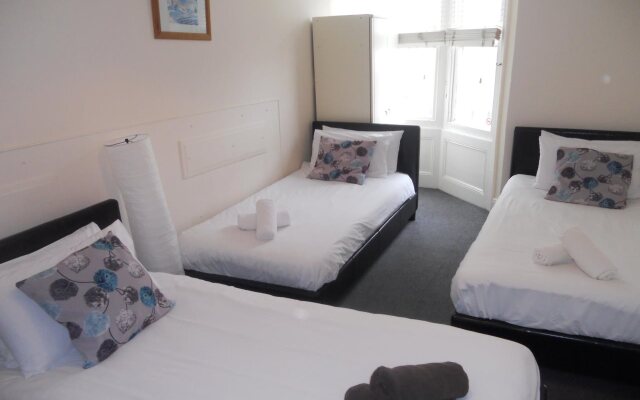 Relax Inn Guest House