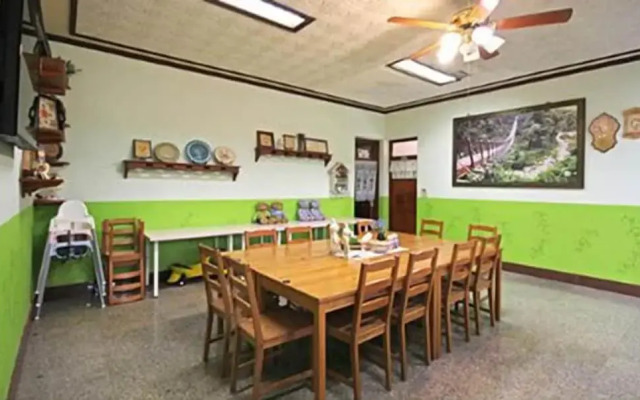 Hua Shan Hor Yuan Homestay