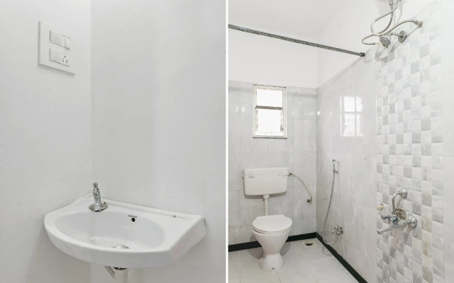 OYO Home 41365 Dazzling Stay