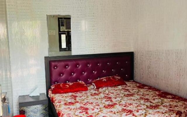 POP 89965 Om Satguru Vaishno Hotel