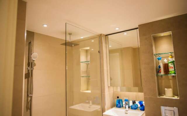 Immaculate 2-bed Apartment in London