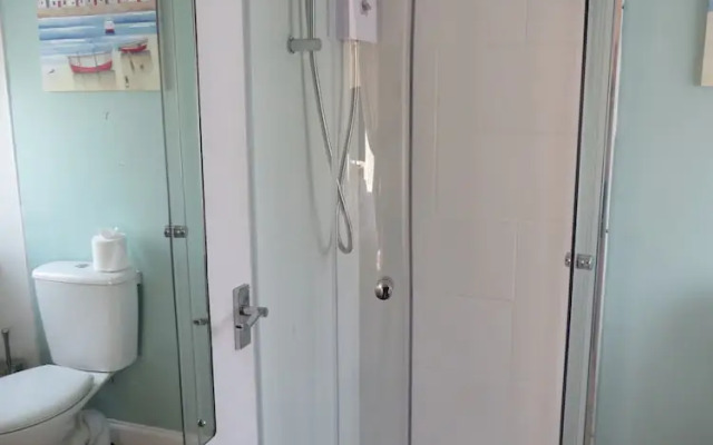 The Queens Arms Hotel