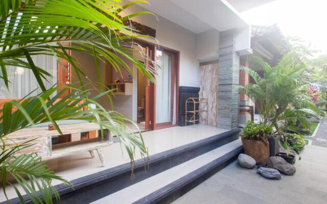 Nang Ade House