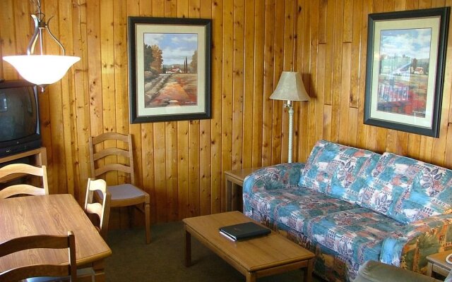 The Cedarwood Inn & Suites