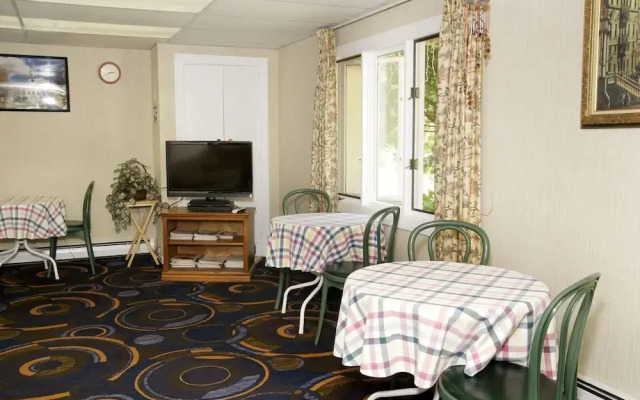 Sunset Motor Inn
