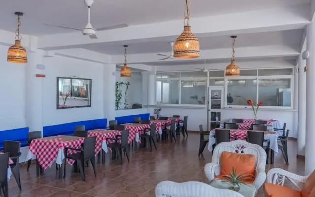 Hotel 3 Banderas Manzanillo del Mar