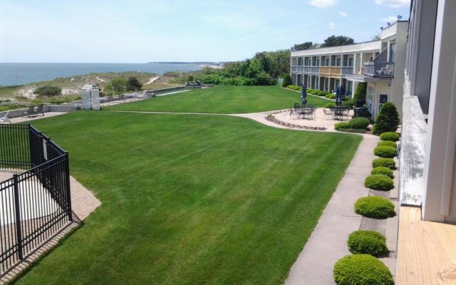 Surf and Sand Motel On Nantucket Sound