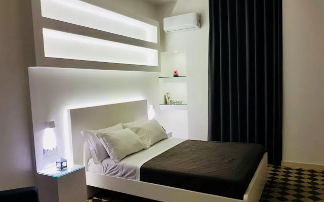 Villa Adelaide suite & room