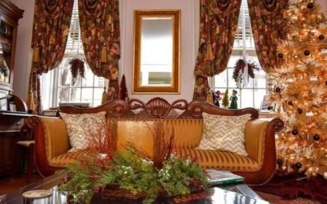 The Richard Johnston Inn Bed and Breakfast