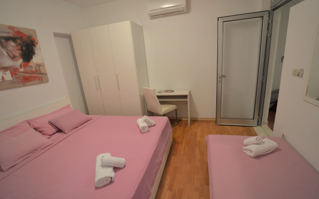 Villa Avantgarde B&B