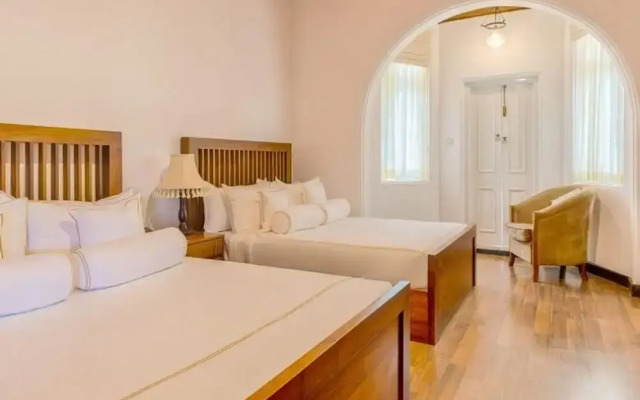 The Clovelly Bungalow